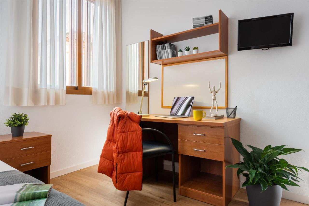 Micampus Bormujos Student Residence 외부 사진